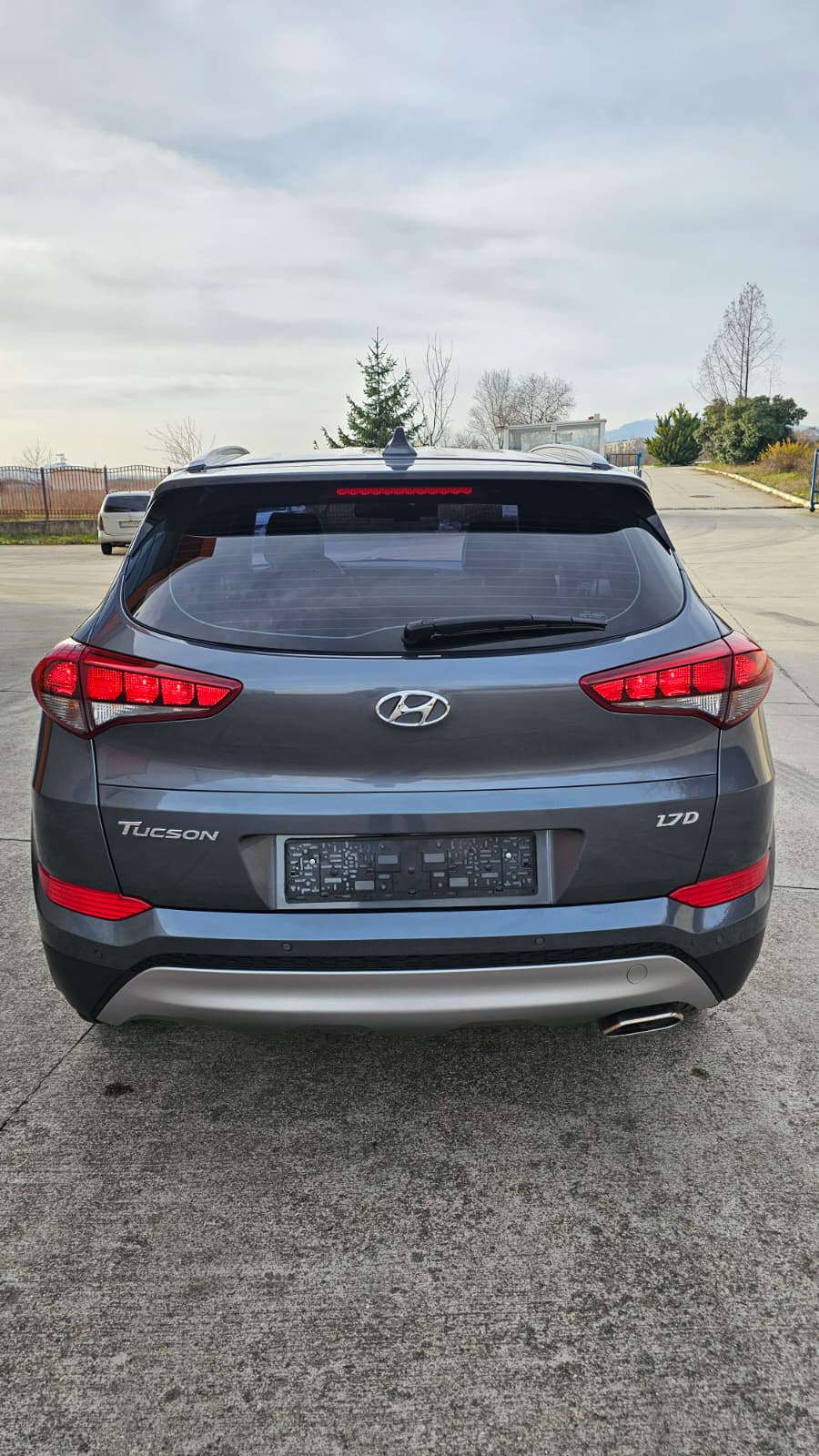 Hyundai Tucson 4