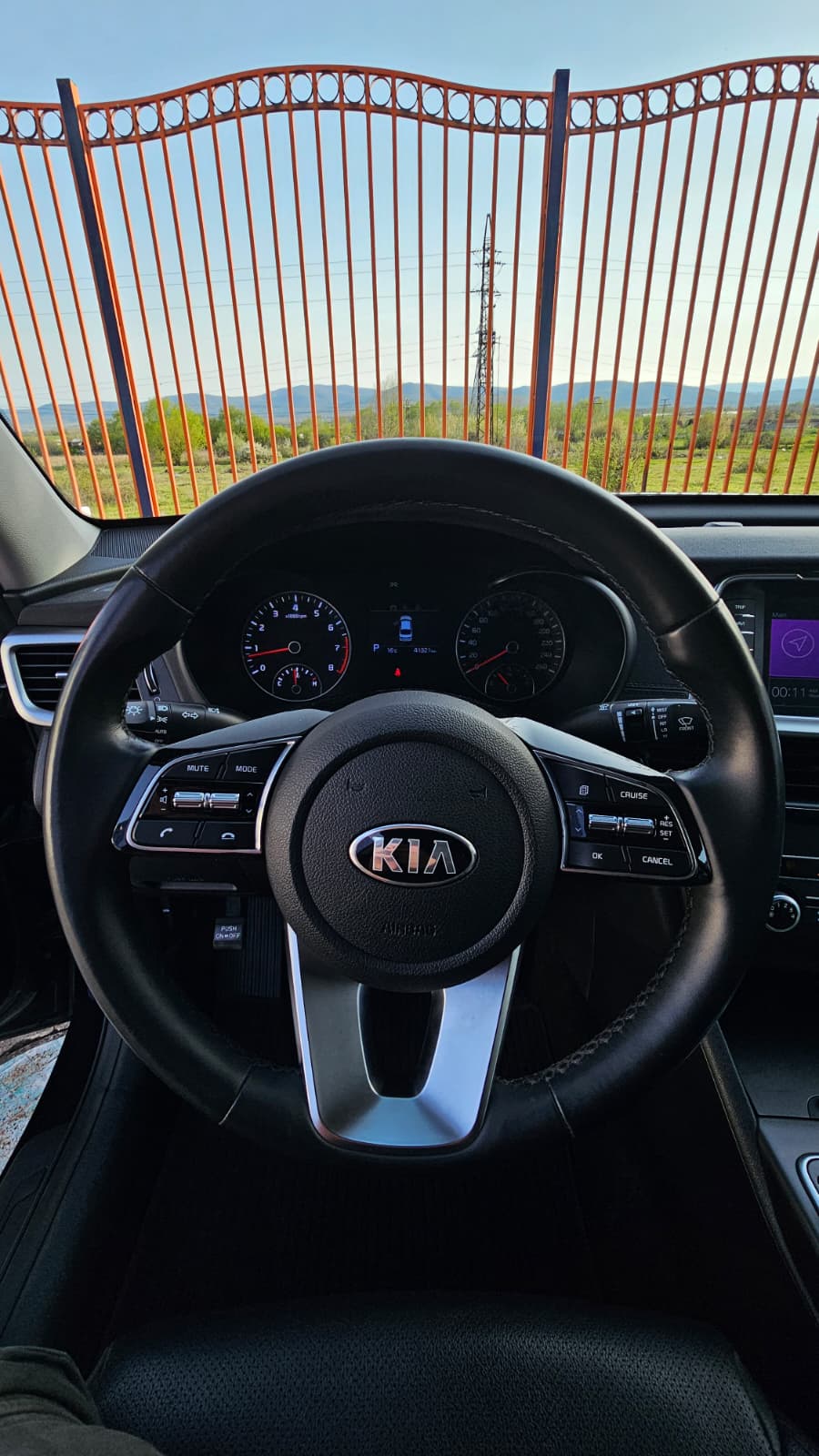 Kia K5 6