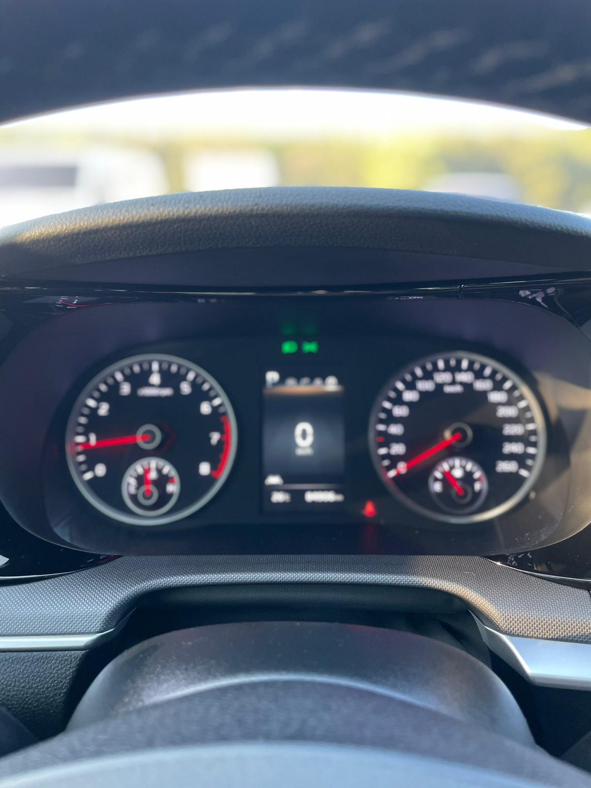 Kia K5 12