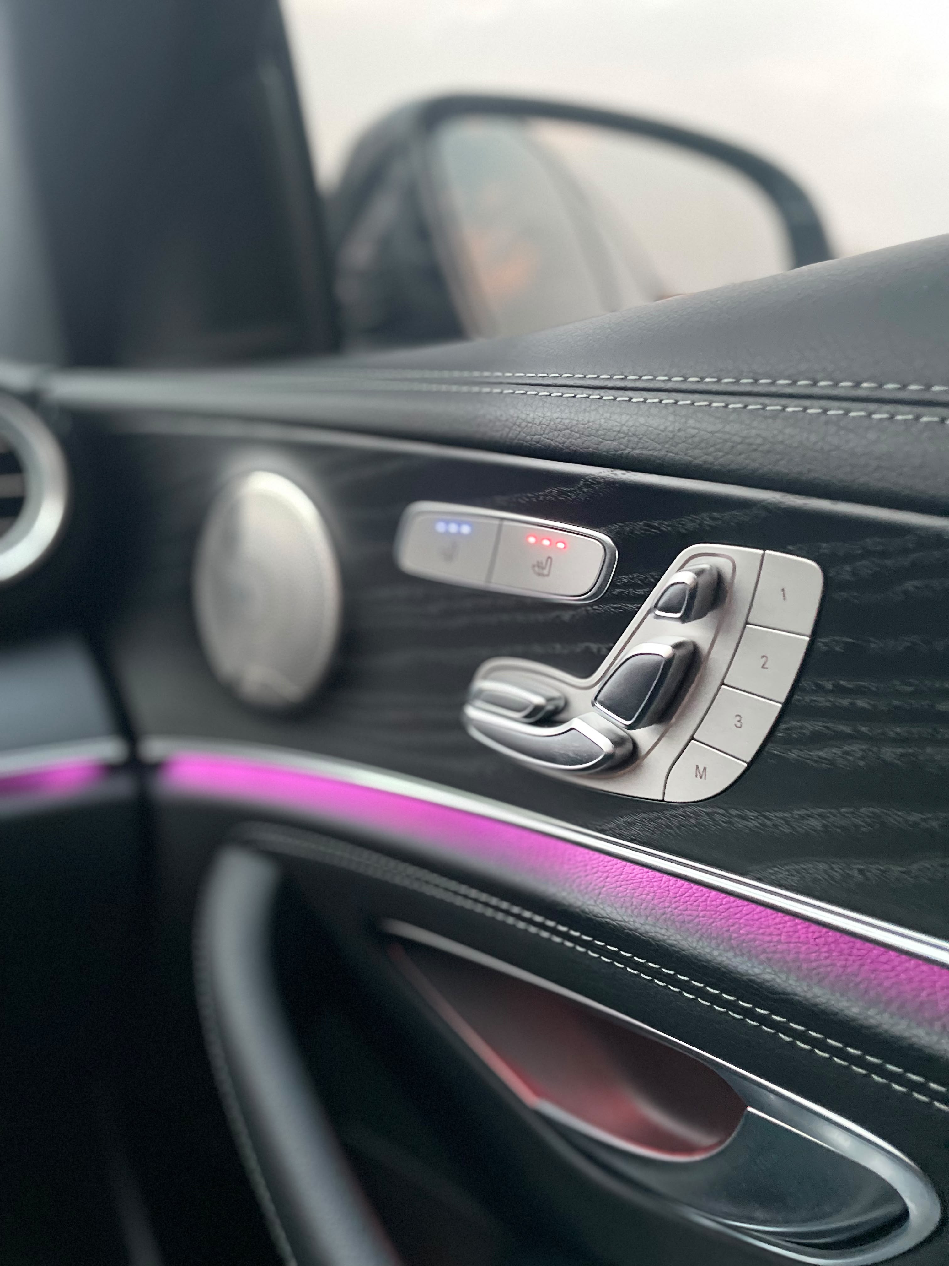 Mercedes-Benz E-Class 10