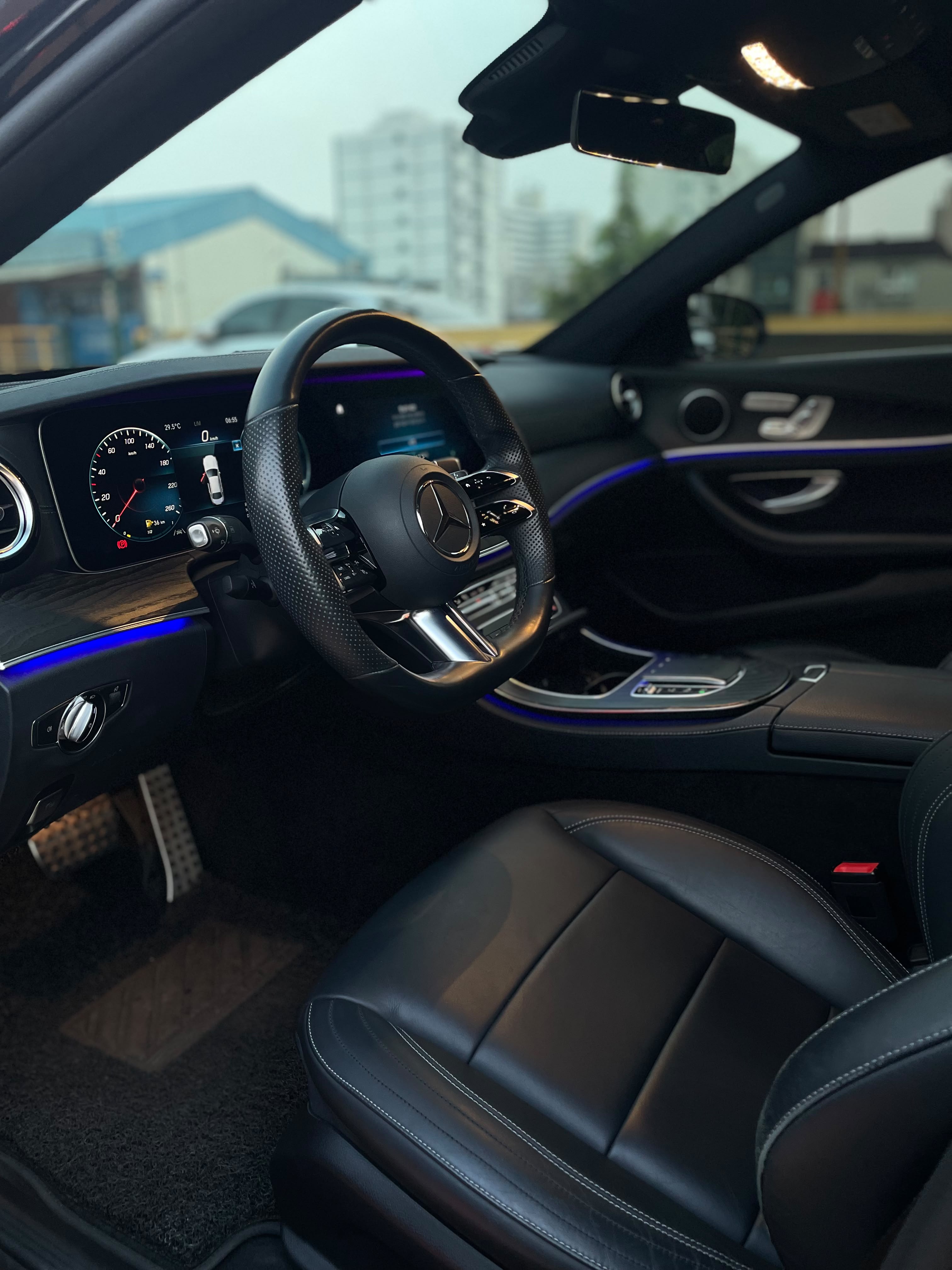 Mercedes-Benz E-Class 7