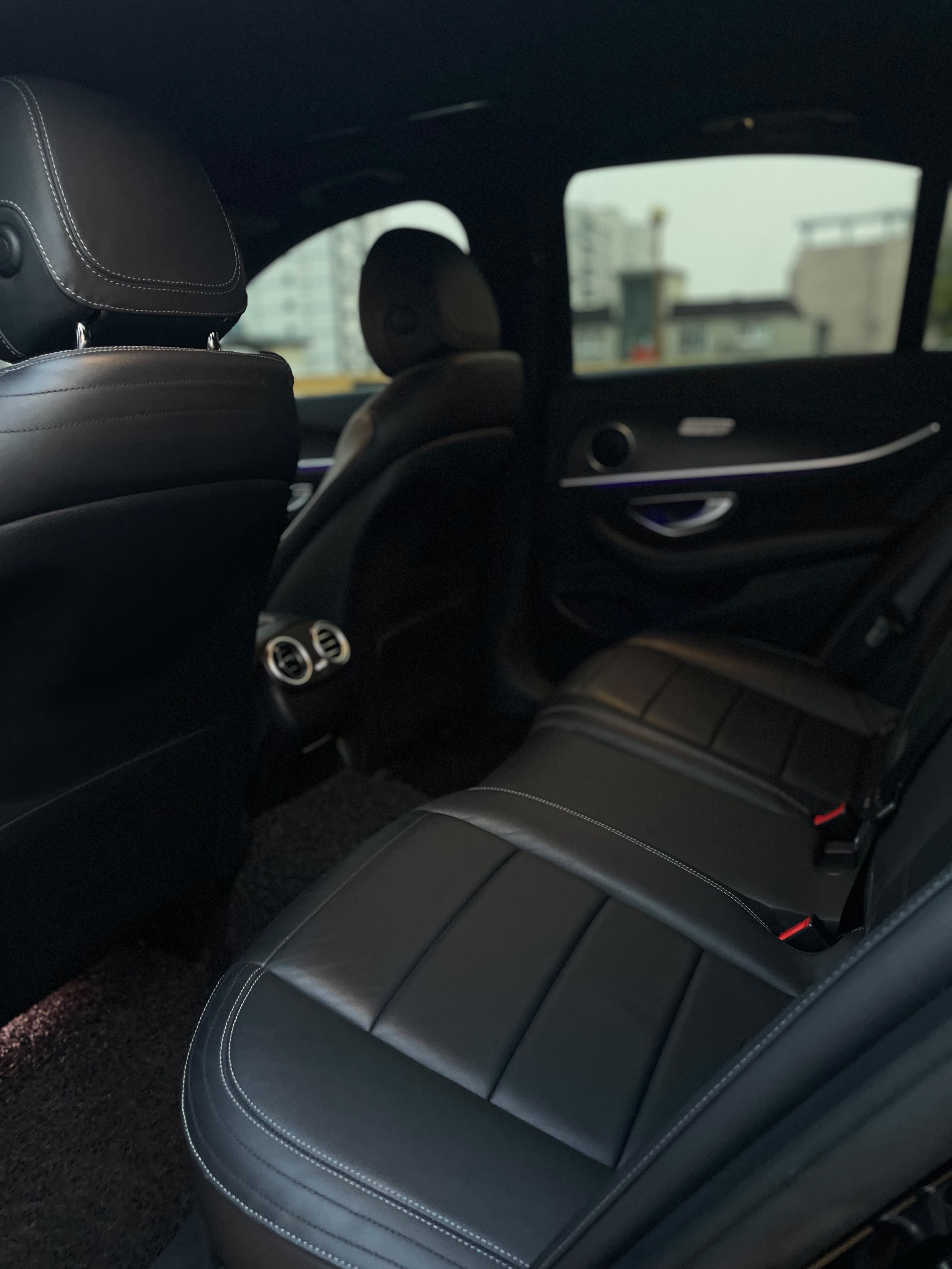 Mercedes-Benz E-Class 13